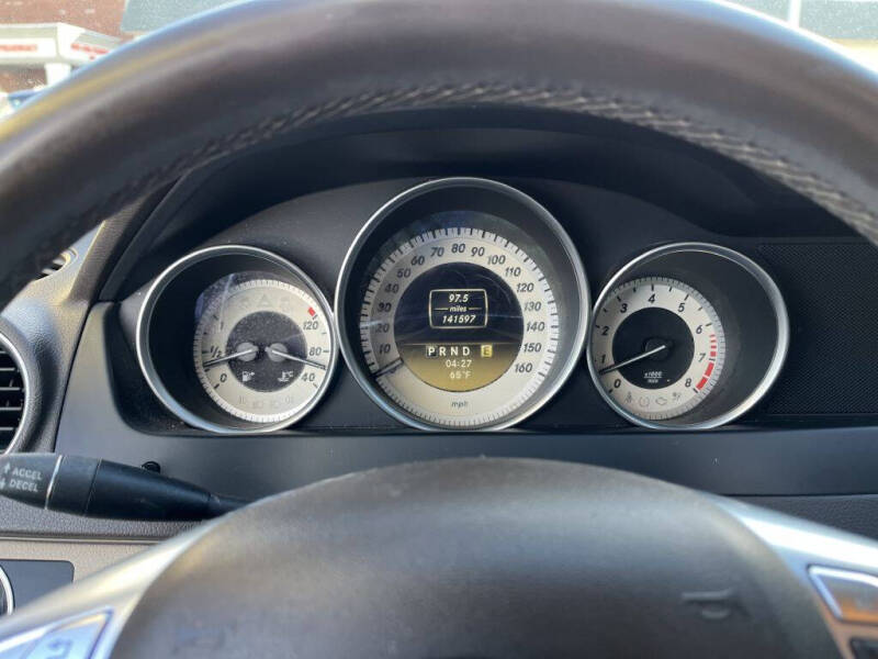 2012 Mercedes-Benz C-Class C 300 Luxury 4MATIC