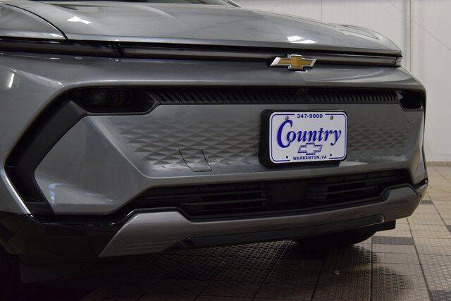 2026 Chevrolet Equinox EV LT 2