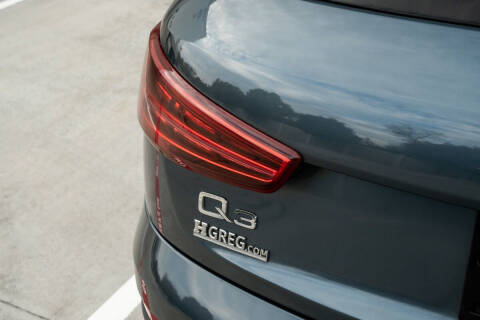 2018 Audi Q3 2.0T quattro Premium Plus