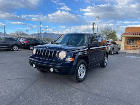 2012 Jeep Patriot for sale at CAR WORLD in Tucson AZ