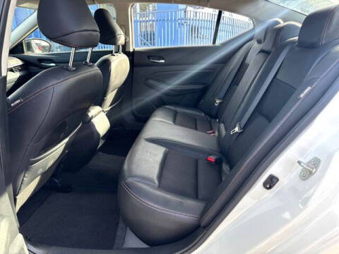 2021 Nissan Altima 2.5 SR