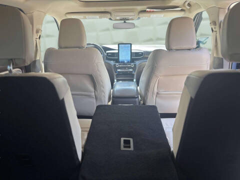 2021 Ford Explorer Platinum