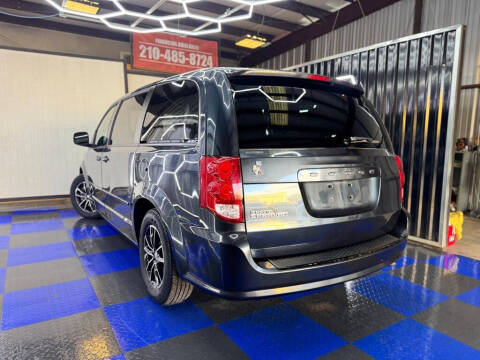 2014 Dodge Grand Caravan SE