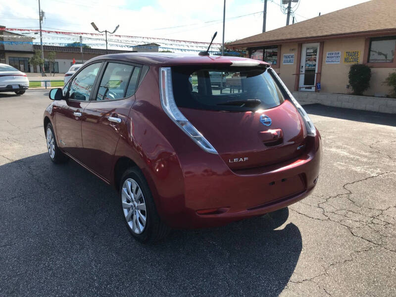 2013 Nissan LEAF S