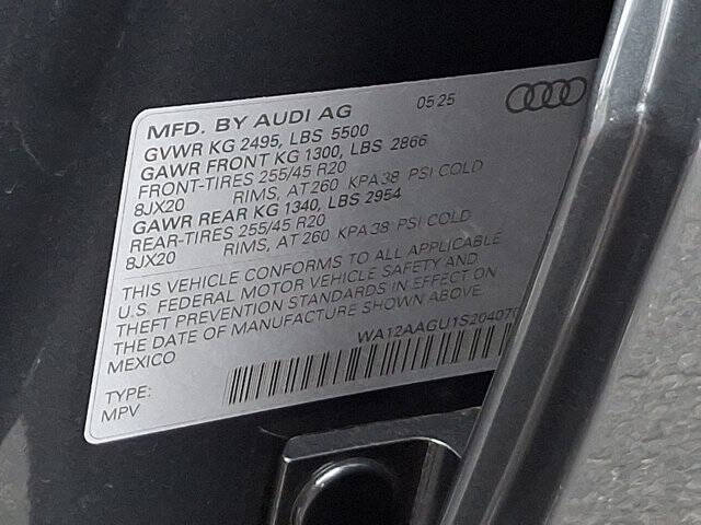 2025 Audi Q5 quattro Premium Plus TFSI