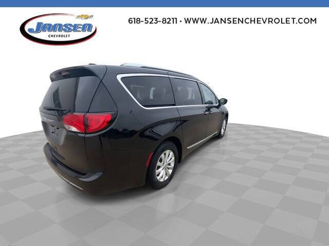 2018 Chrysler Pacifica Touring L Plus