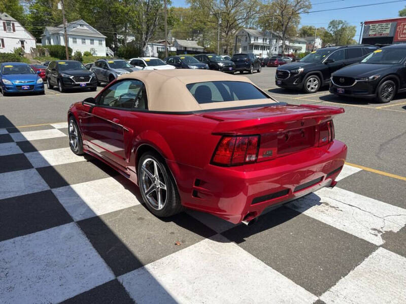 2000 Ford Mustang GT