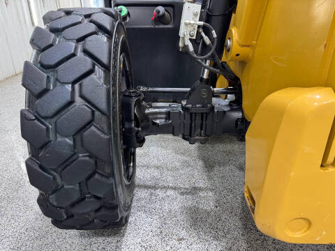 2016 Caterpillar TL642D