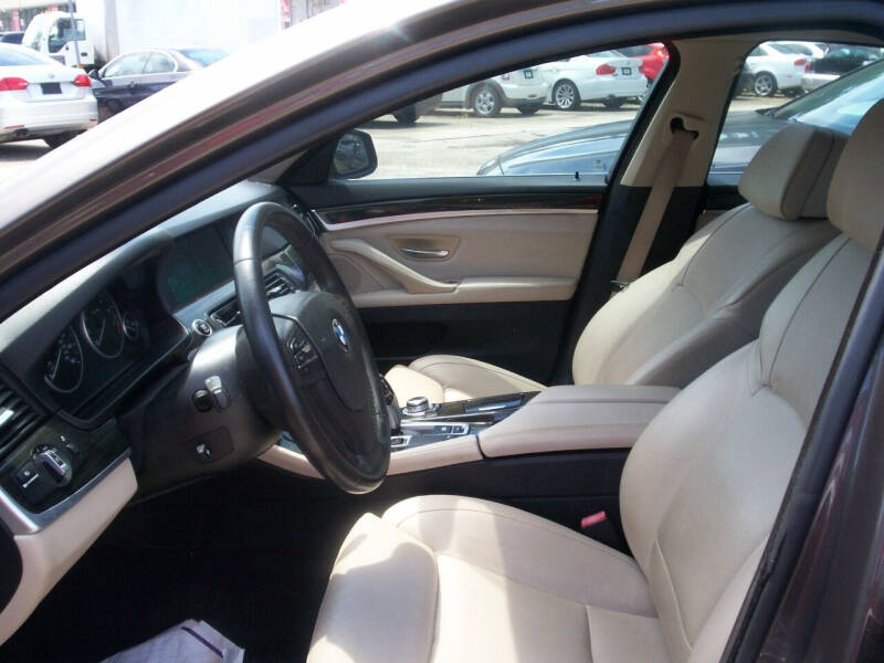 2013 BMW 5 Series 528i