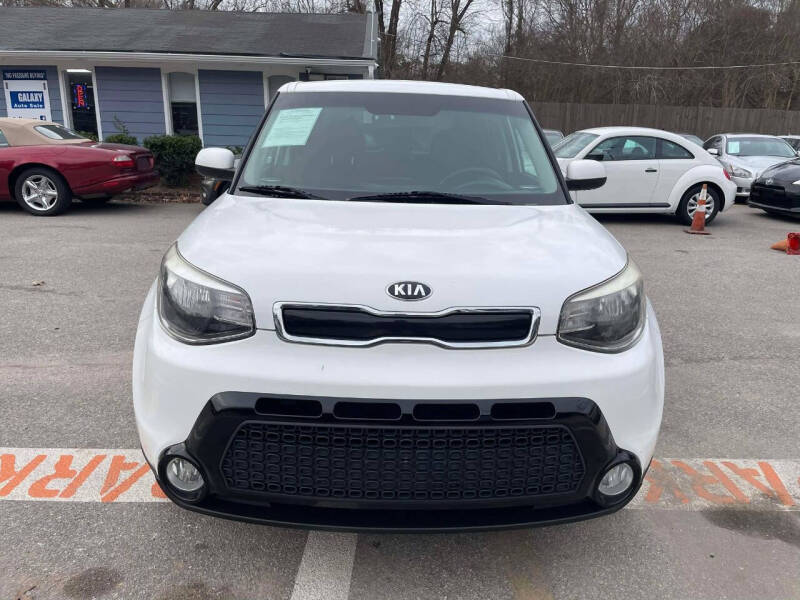 2016 Kia Soul +