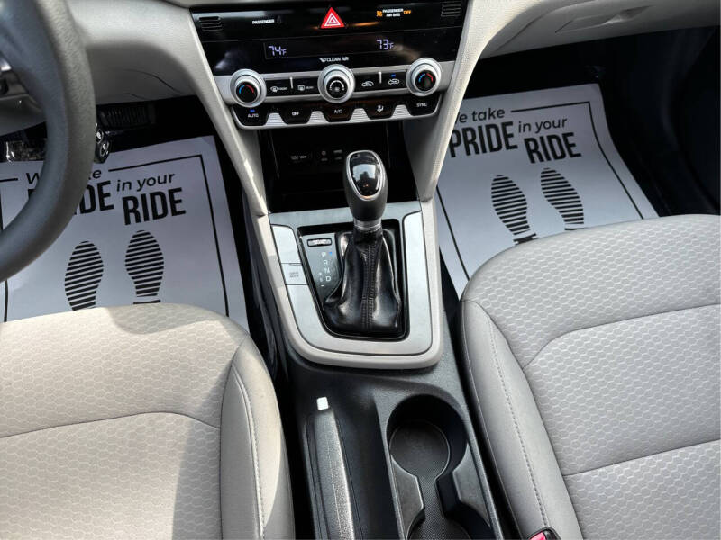2020 Hyundai Elantra
