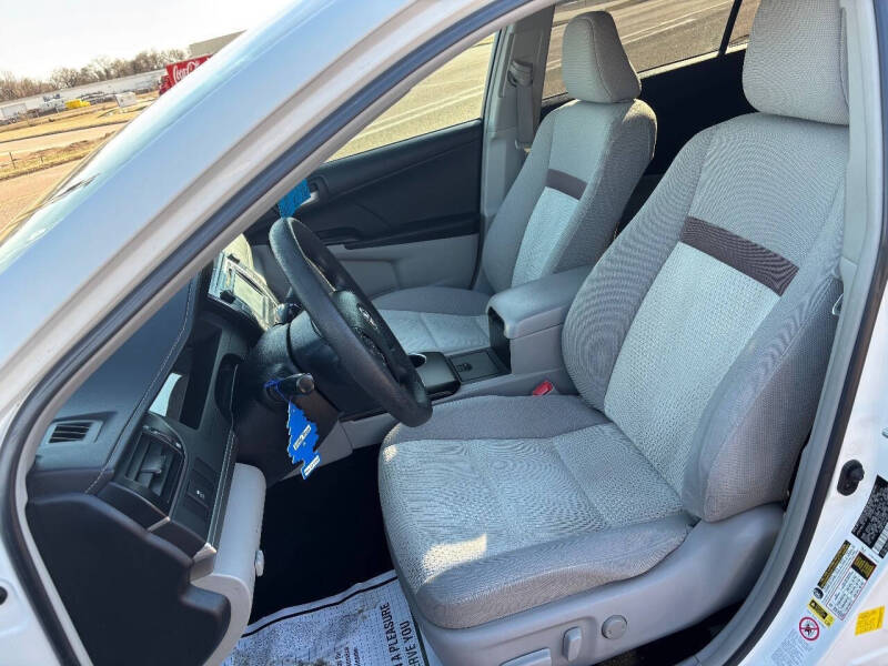 2012 Toyota Camry LE