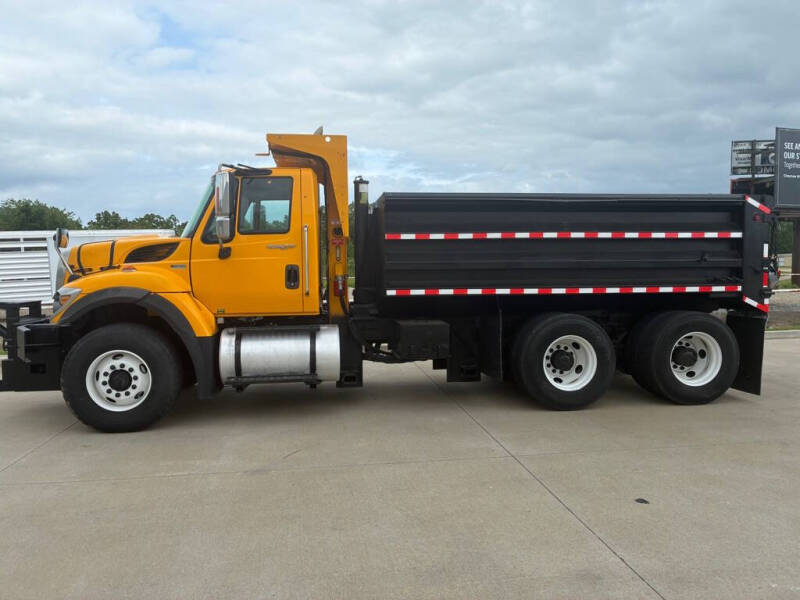 2013 International WorkStar 7400