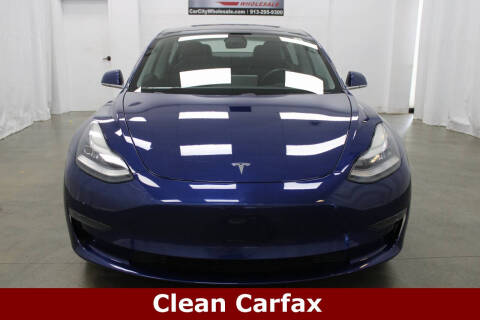 2019 Tesla Model 3 Mid Range