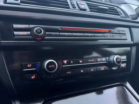 2014 BMW 5 Series 528i