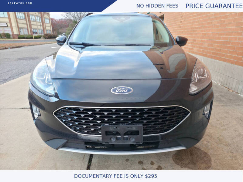 2020 Ford Escape SEL