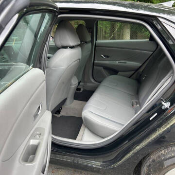 2023 Hyundai Elantra