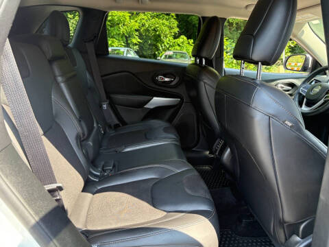 2018 Jeep Cherokee Latitude Plus