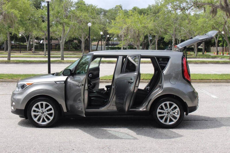 2017 Kia Soul +