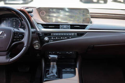 2021 Lexus ES 350