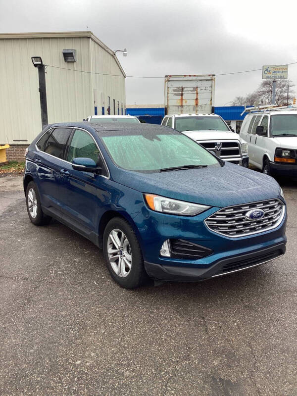 2020 Ford Edge SEL photo 4