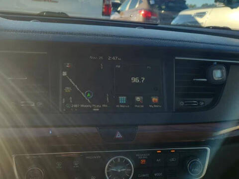 2017 Kia Cadenza Premium