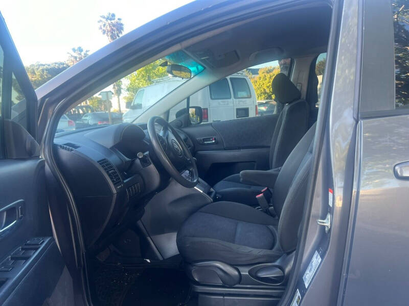 2010 Mazda MAZDA5 Sport