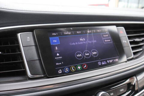 2020 Buick Enclave Essence