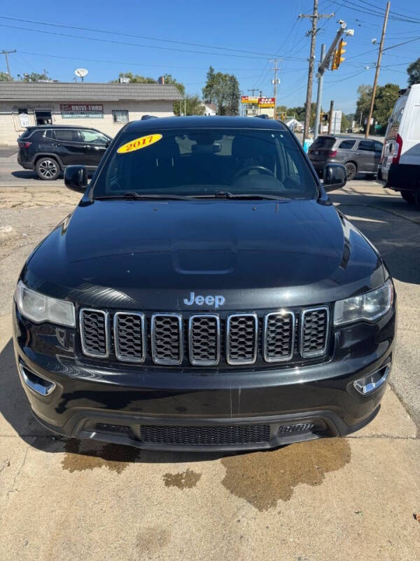 2017 Jeep Grand Cherokee Laredo E