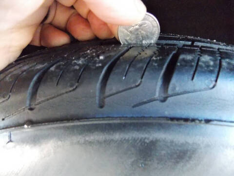 2021 Toyota Prius LE