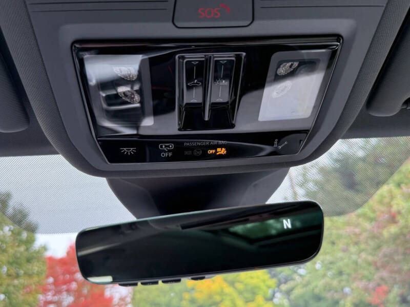 2024 Audi Q4 e-tron quattro Prestige 50