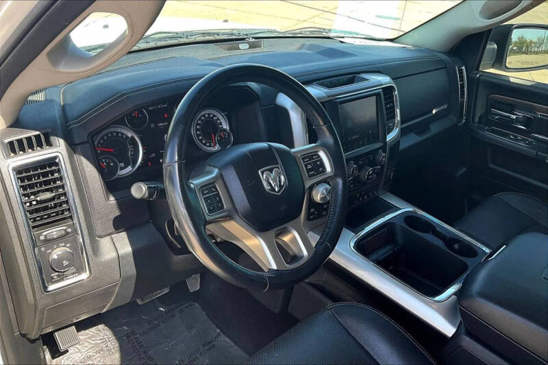 2016 RAM 1500 Laramie