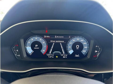 2023 Audi Q3 quattro S line Premium 45 TFSI