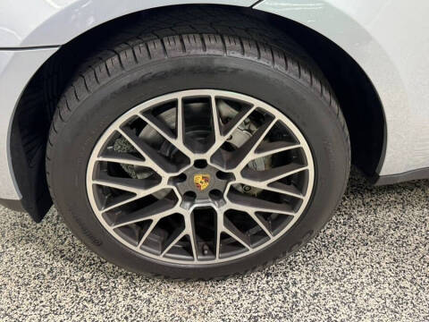 2018 Porsche Macan S