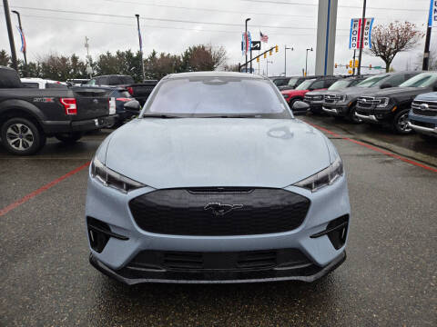 2025 Ford Mustang Mach-E GT