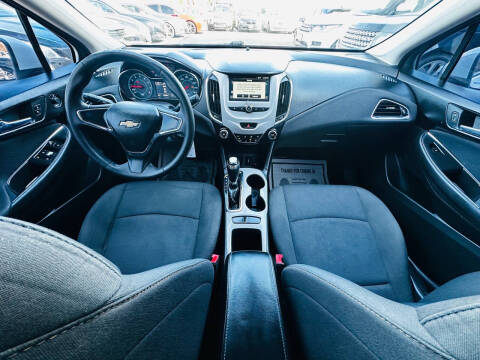 2017 Chevrolet Cruze LS Auto