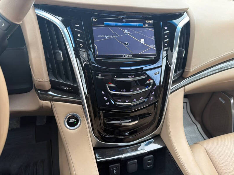 2019 Cadillac Escalade Platinum
