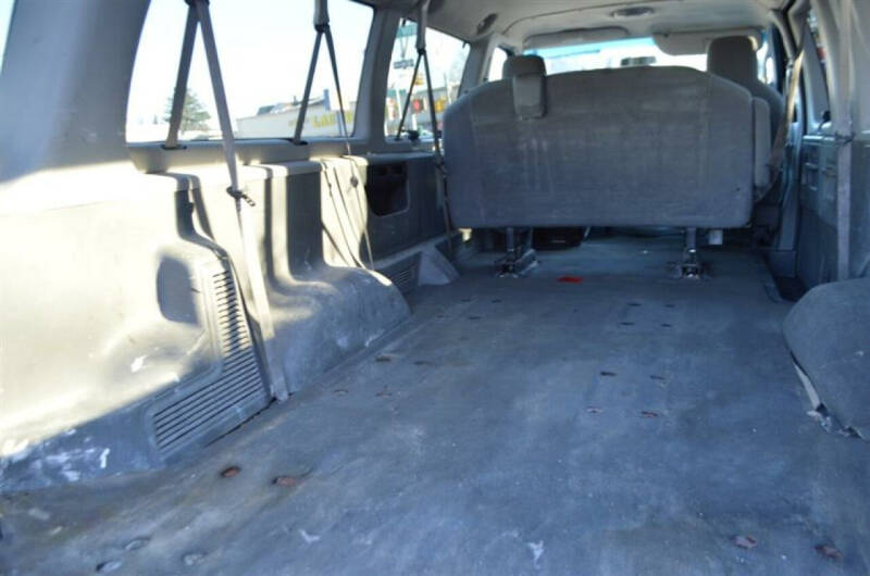 2009 Ford E-Series Wagon