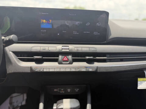 2025 Kia K4 LX