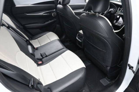 2025 Infiniti QX55 Essential