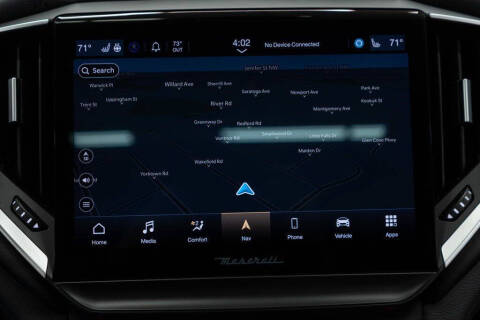 2022 Maserati Ghibli Modena Q4