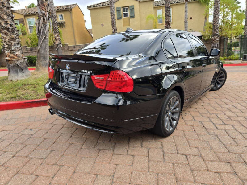 2011 BMW 3 Series 328i