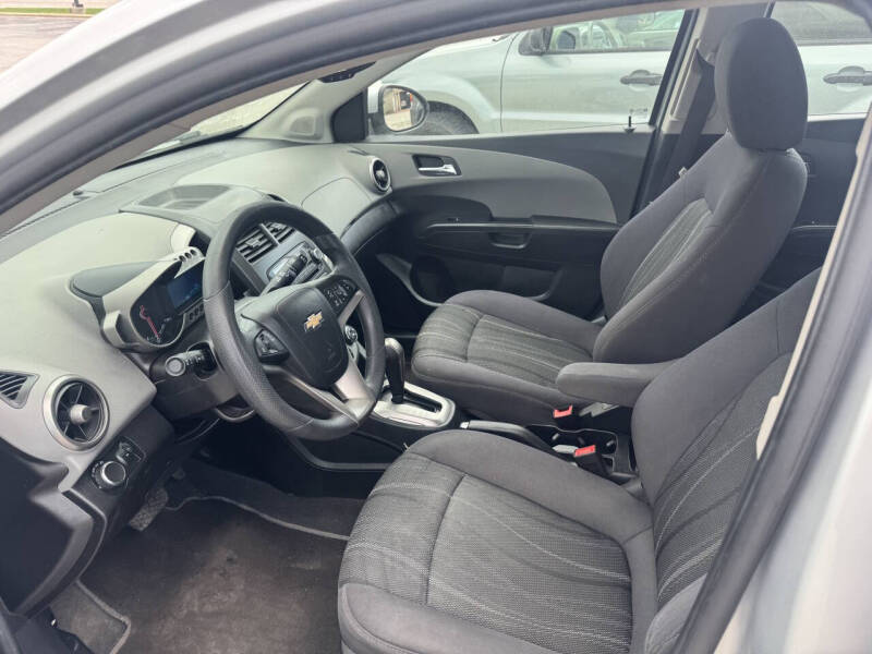 2015 Chevrolet Sonic LT Auto