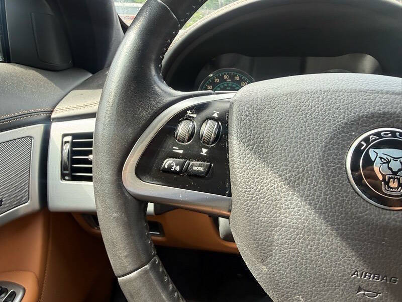 2014 Jaguar XF 3.0