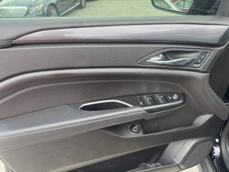 2016 Cadillac SRX Performance Collection