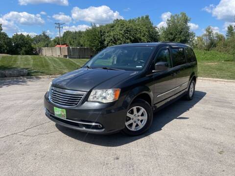 2012 Chrysler Town and Country for sale at 5K Autos LLC in Roselle IL