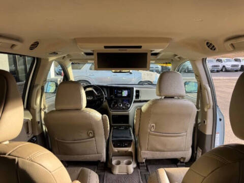 2015 Toyota Sienna