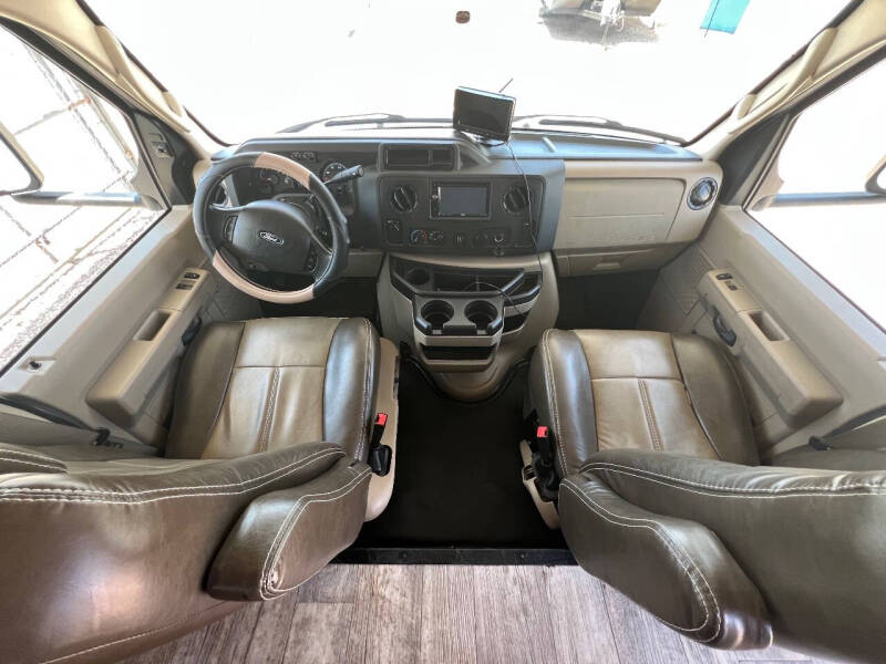 2018 Entegra Coach Odyssey 29V