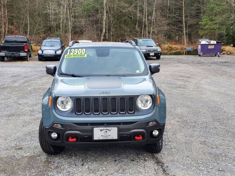 2015 Jeep Renegade Trailhawk photo 4