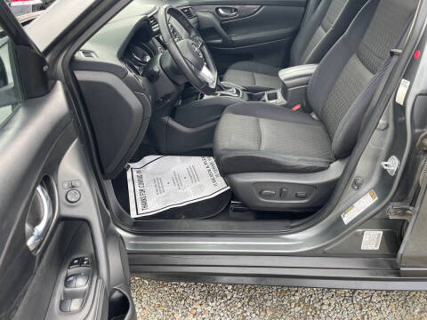 2017 Nissan Rogue SV